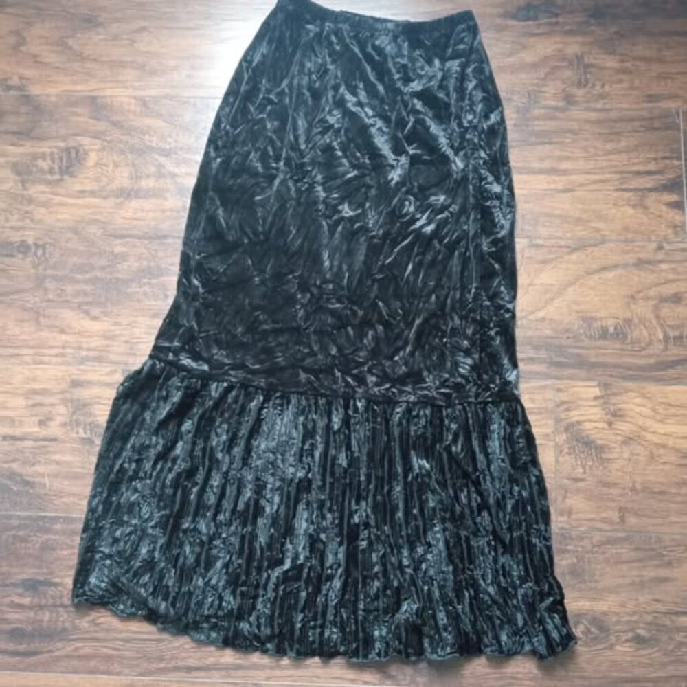 Whimsy Goth Black Velvet Drop Skirt